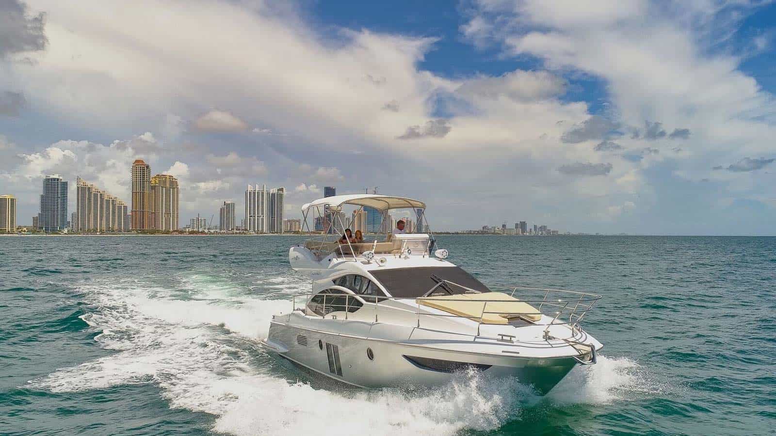 Luxury Boat Rentals In Miami